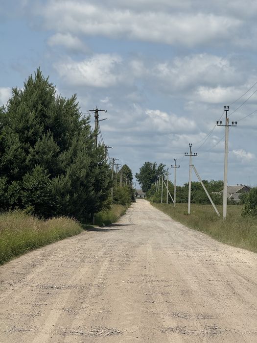 Продаж ділянки під житлове будівництво с.Ставчани