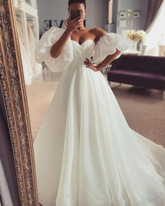 Весільне плаття біле