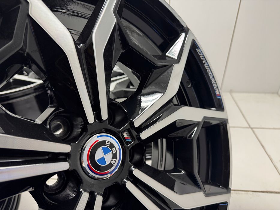 felgi 19 bmw x3 g01 m pakiet 7,5 et32 oem jak nowe idealne
