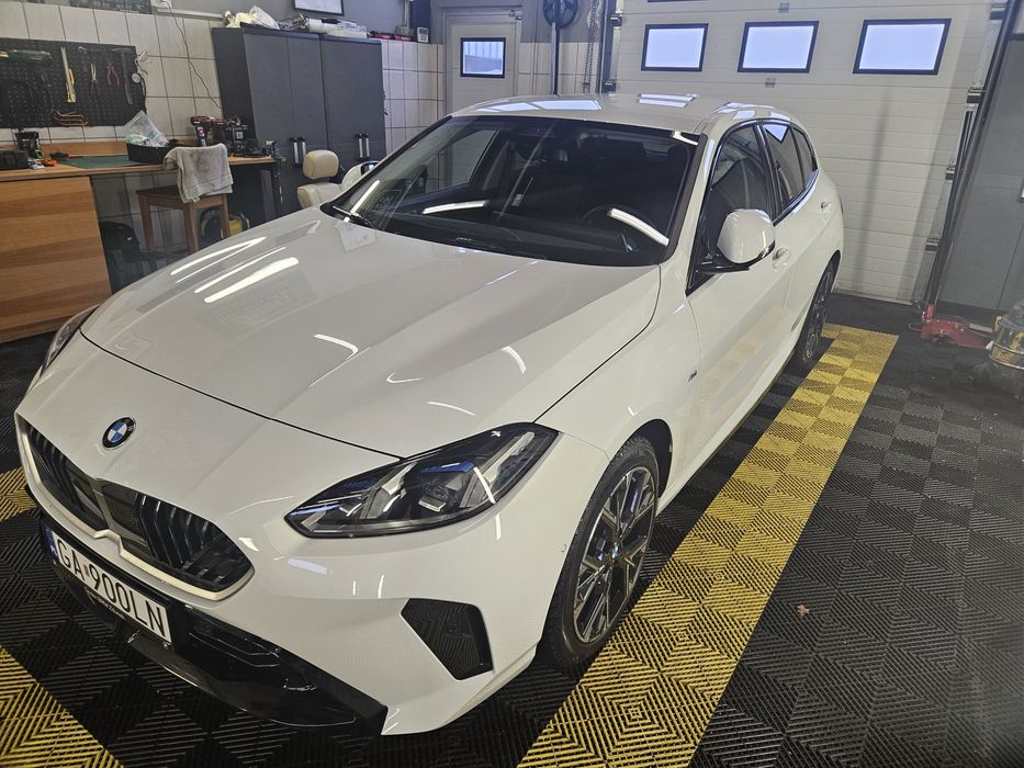 BMW Seria 1 116i M Pakiet | 14 000 km | Hak | 2 kpl. opon