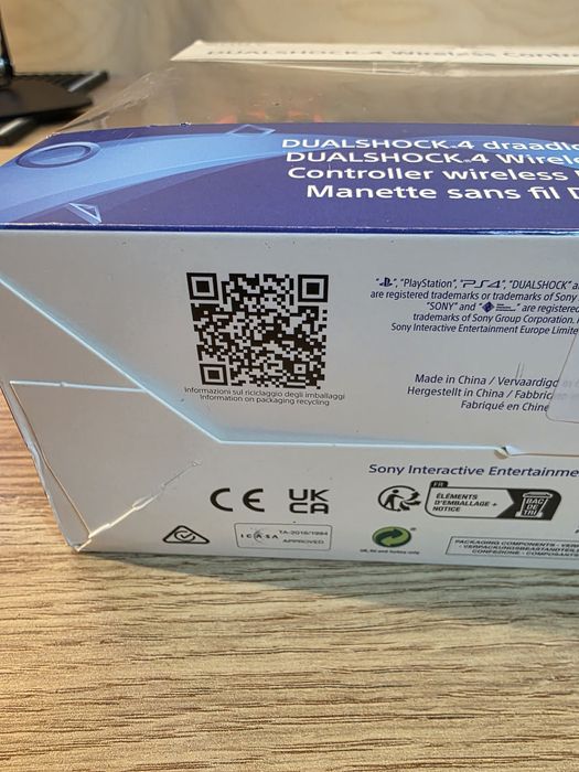 Pad bezprzewodowy Sony DualShock 4 v2 do konsoli PlayStation 4