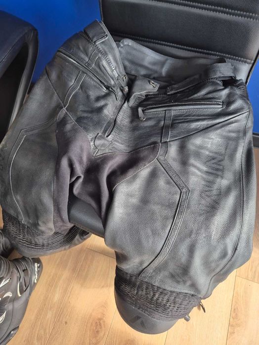 Sprzedam kurtkę  + spodnie + buty  na motocykl sportowy