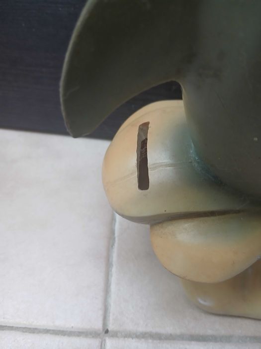 Mealheiro golfinho antigo