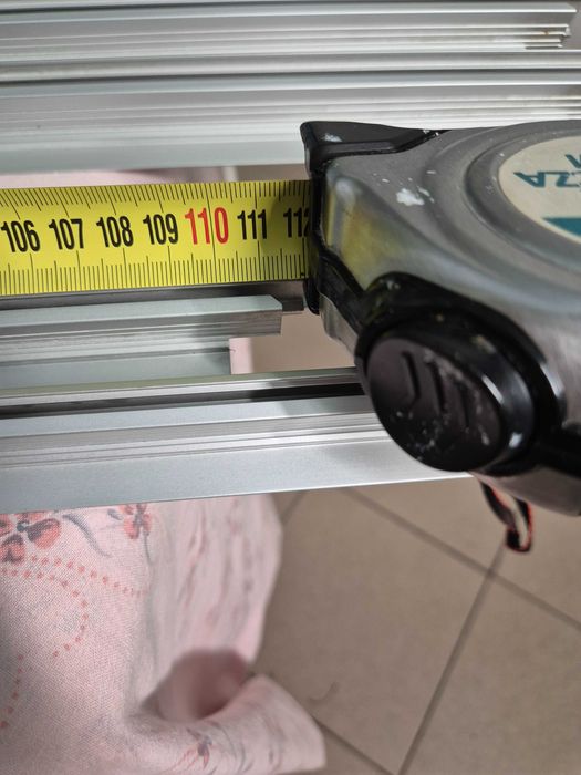 Listwa aluminiowa prowadnice.