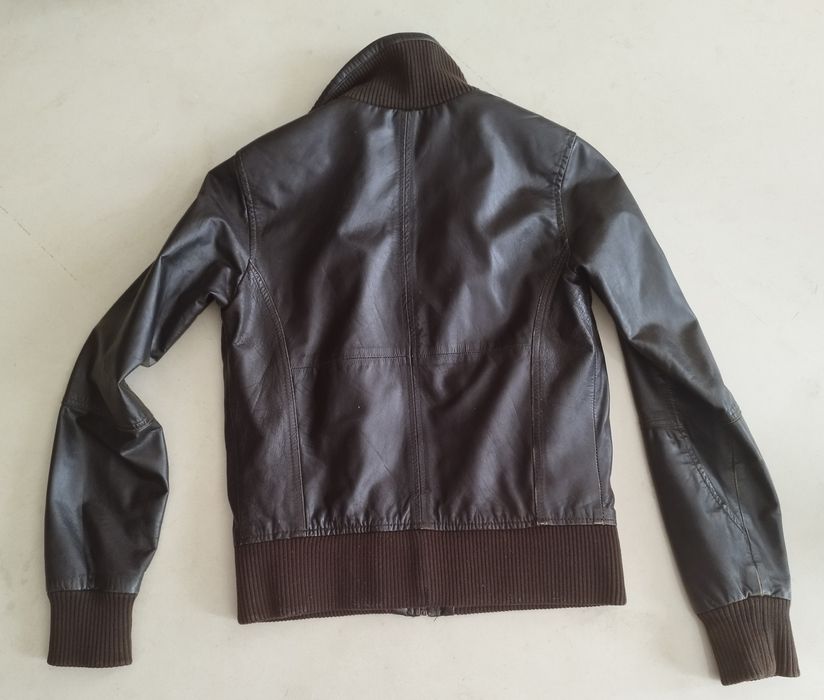 Blusão de cabedal marca BsK Leather