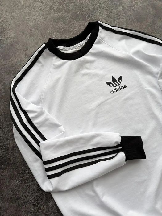 світшот adidas білий