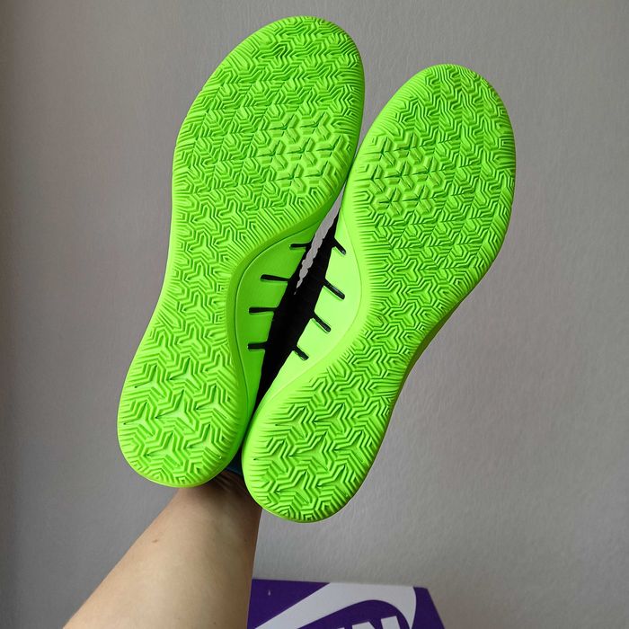 Футзалки 45 - 46 Nike. Профі. копочки кросівки