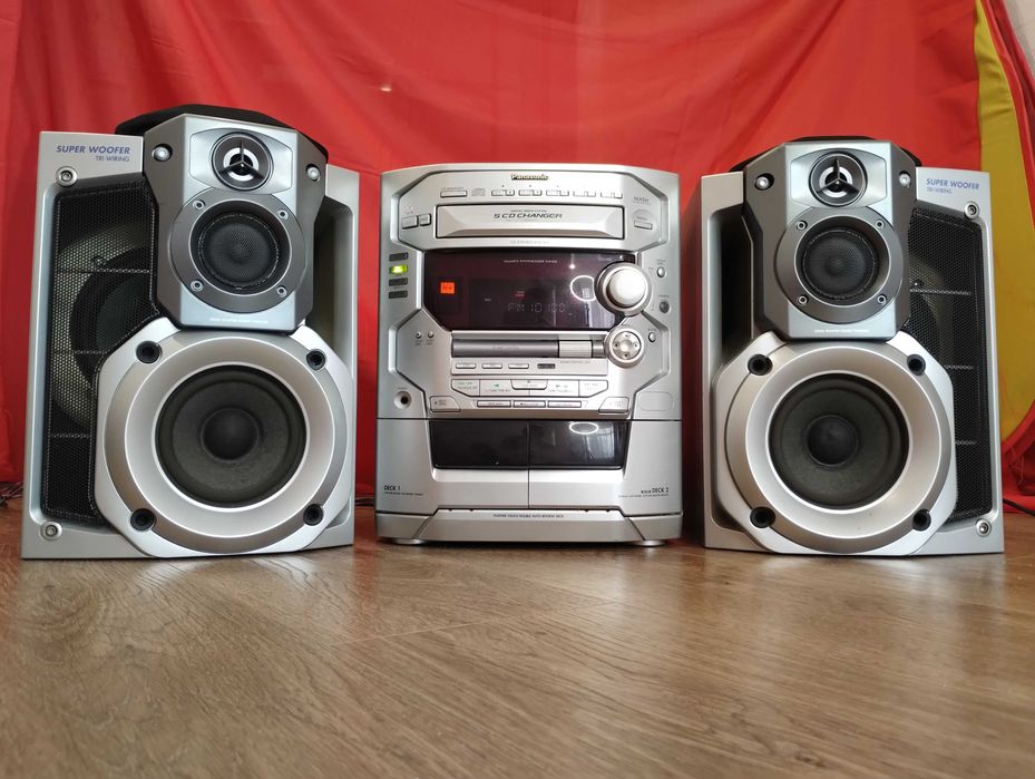 Король звука Panasonic AK48 (500 Вт Блютуз - AUX - Bluetooth - радио )