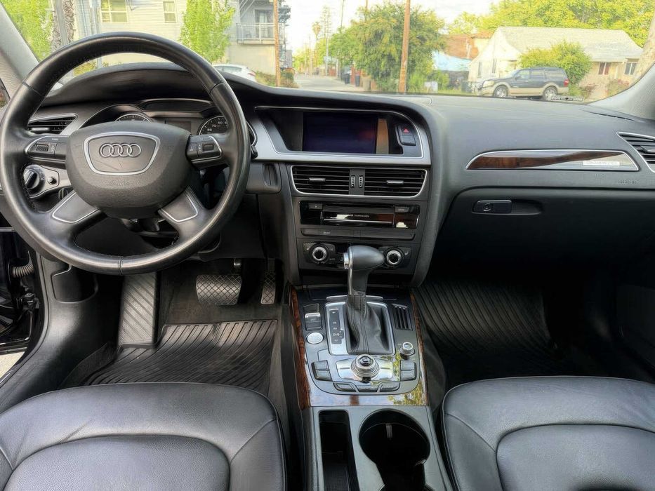 Audi A4 quattro Premium Plus      2014