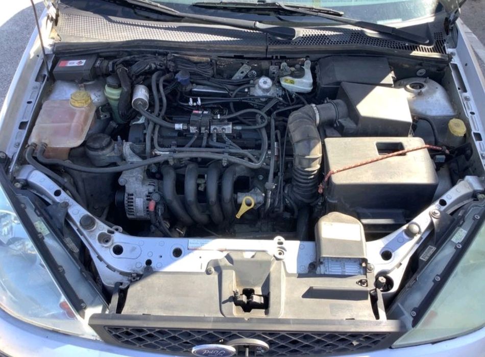 Ford Focus 1.4 a GPL em muito bom estado (Aceita-se Troca por Mota)