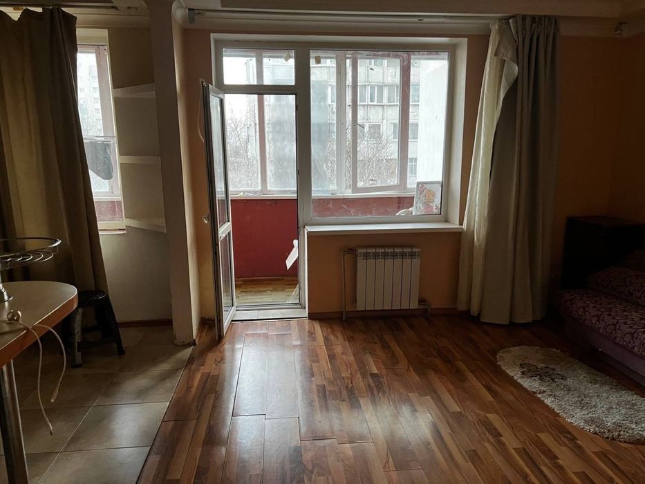 Сдам квартиру студию Ярослава Баиса 25