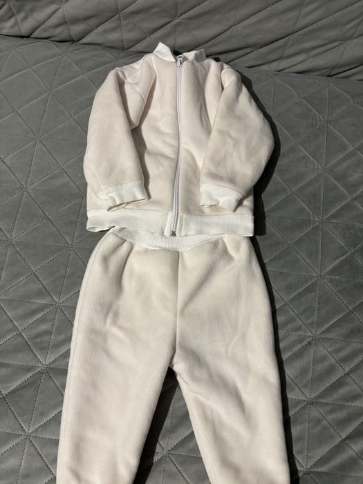 Теплий костюм на хутрі