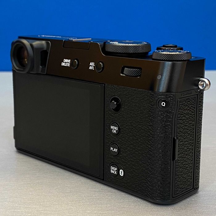 Fujifilm X100VI (40.2MP) - NOVA - 3 ANOS DE GARANTIA