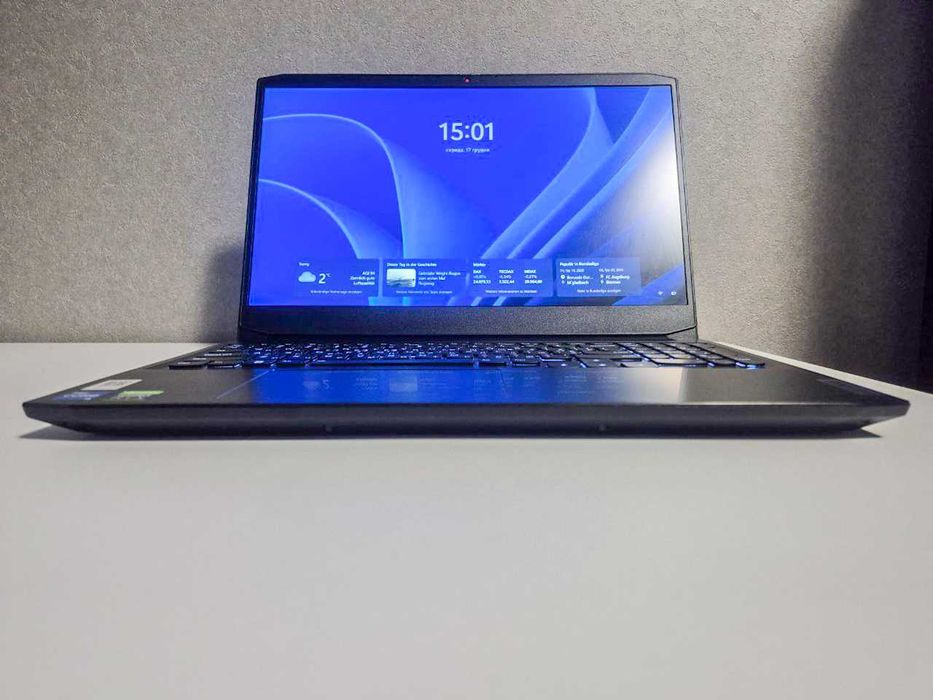 Ноутбук ігровий Lenovo Gaming 3 15IHU6 Shadow Black