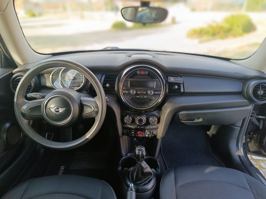 Mini cooper ONE Diesel 2015 MT ESTIMADO