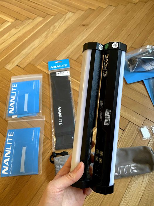 PavoTube II 6XR LED RGBWW Pixel Tube Light x2