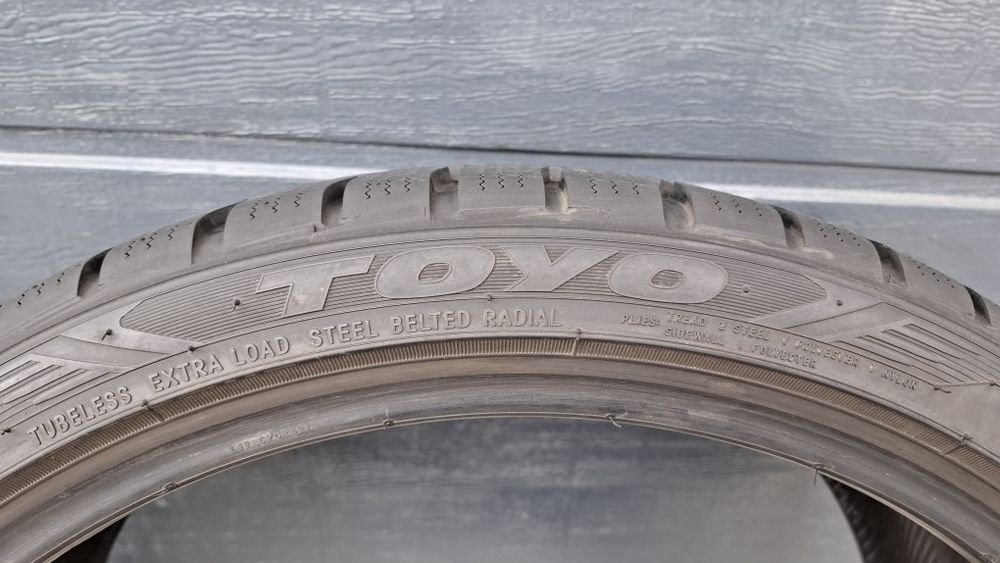Toyo 225/35 R19 Snowprox 8 mm
