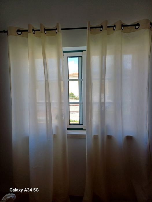 Cortinados Gato Preto