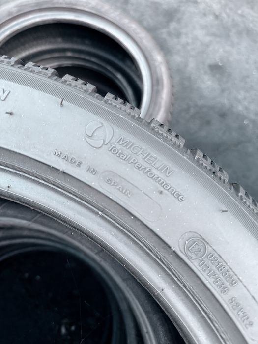 215 50 17 Michelin Alpin 6 99% 2023 Шини Зима