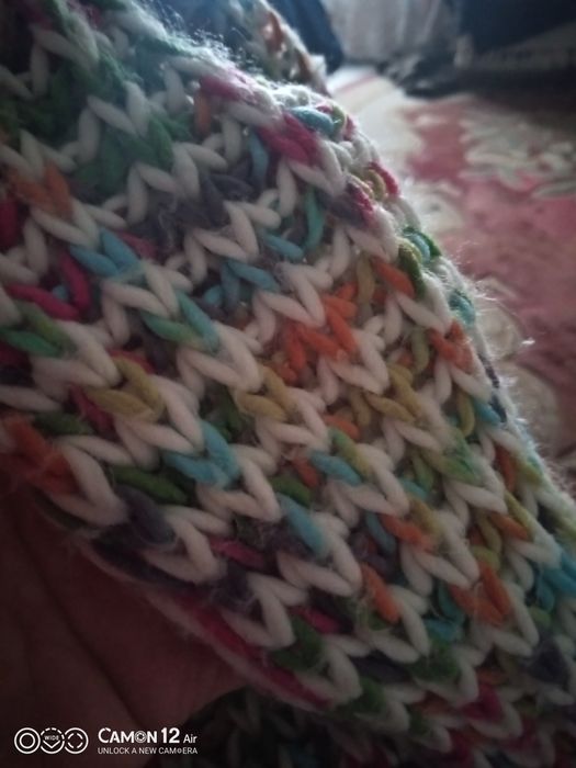 Капор вязанный. .