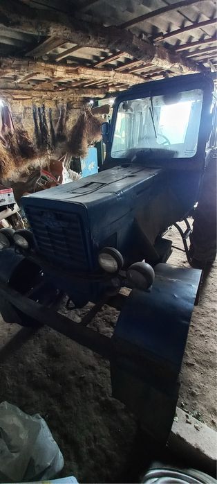 Продам трактор