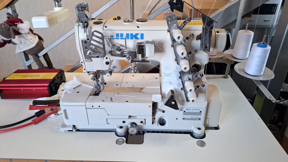 Швейне обладнання Juki. Швейна машина, розпошивальна, петельна оверлок