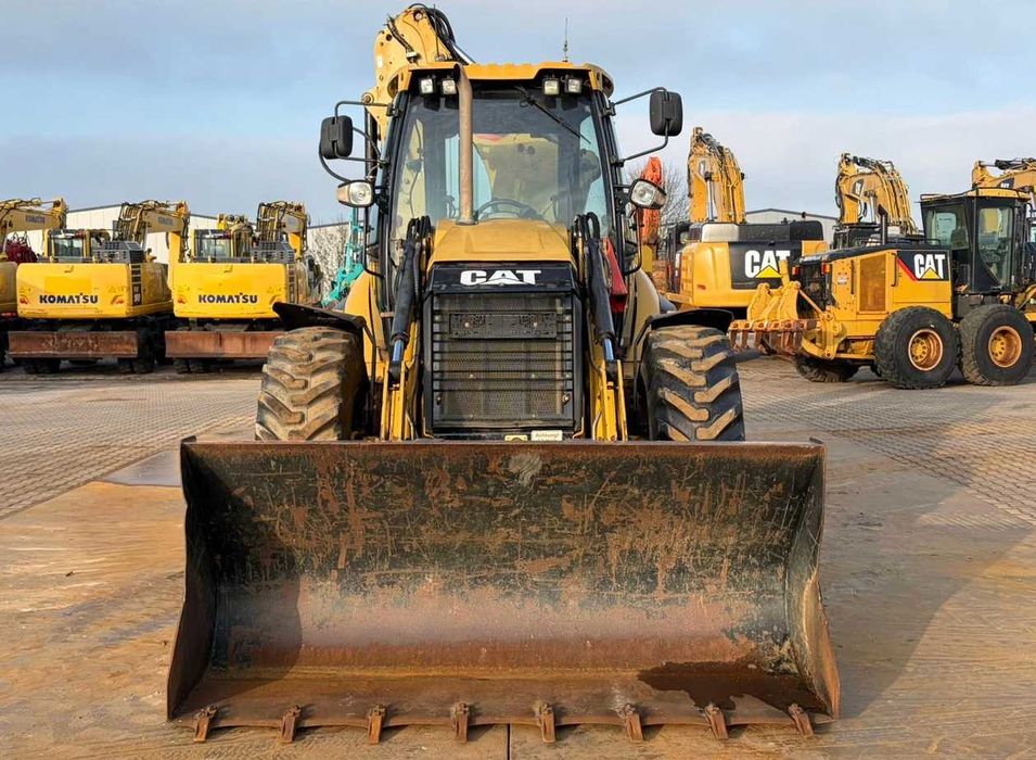 CAT 444F | 2013 | 4x4 | Оригинал | Европа | Без вложений