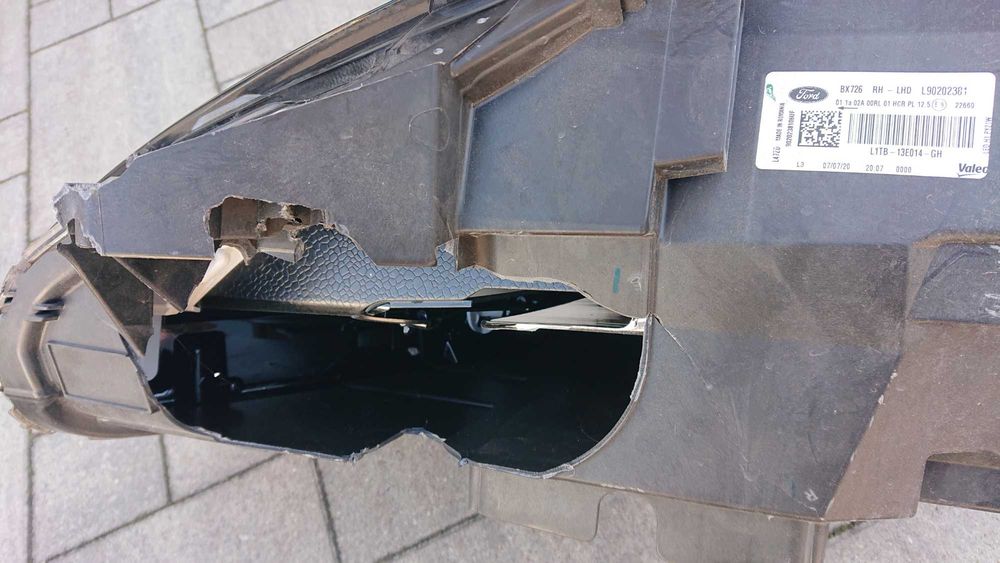 światła lampa świecąca ford puma do domu