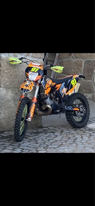 Ktm exc 200 2t.