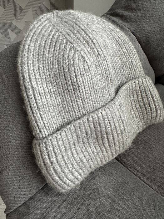 Шапка жіноча зимова