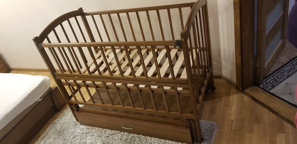 Ліжечко дитяче дерев'яне