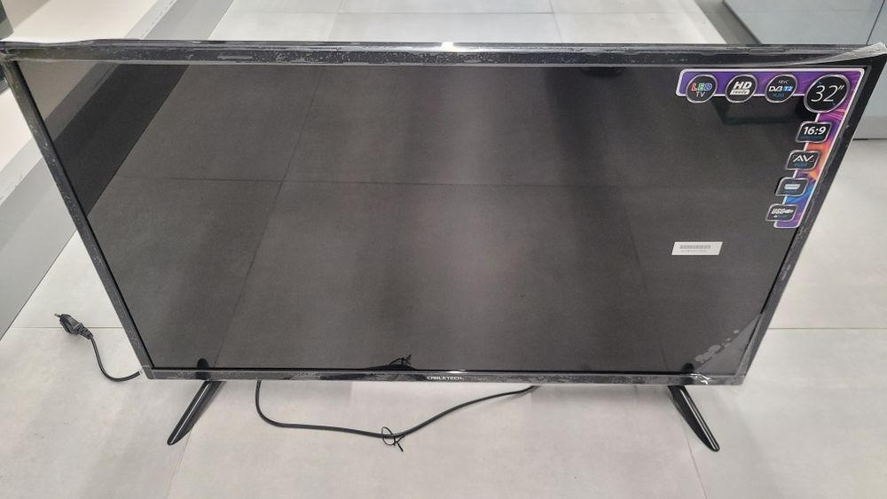 Telewizor 32 cale cena 378zł gwarancja 24 miesiące