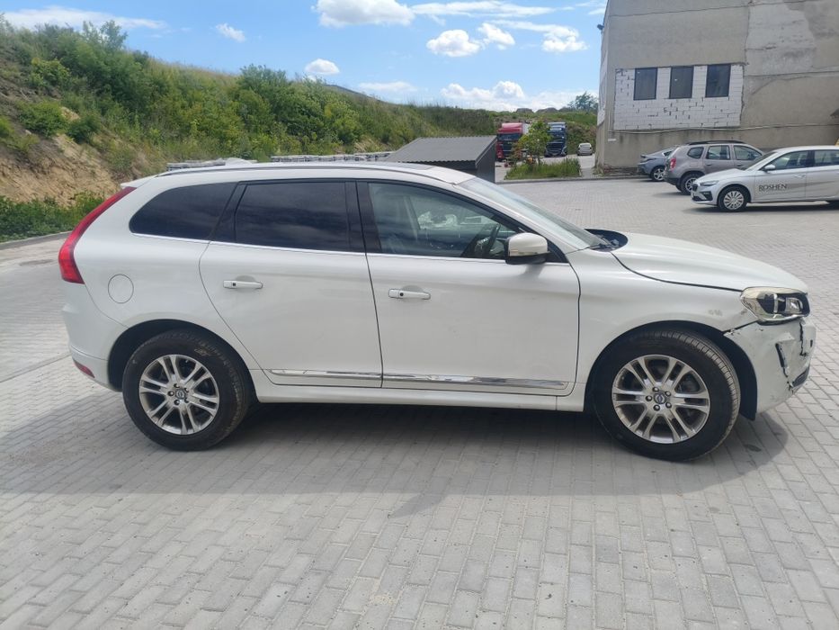 РОЗМИТНЕНА Volvo XC60 свіжопригнаний. 118т. км пробіг