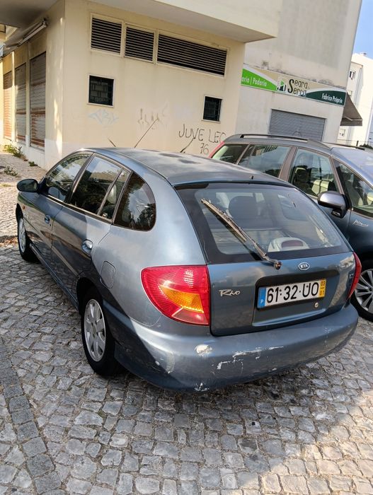 Kia Rio 2003 LS gasolina