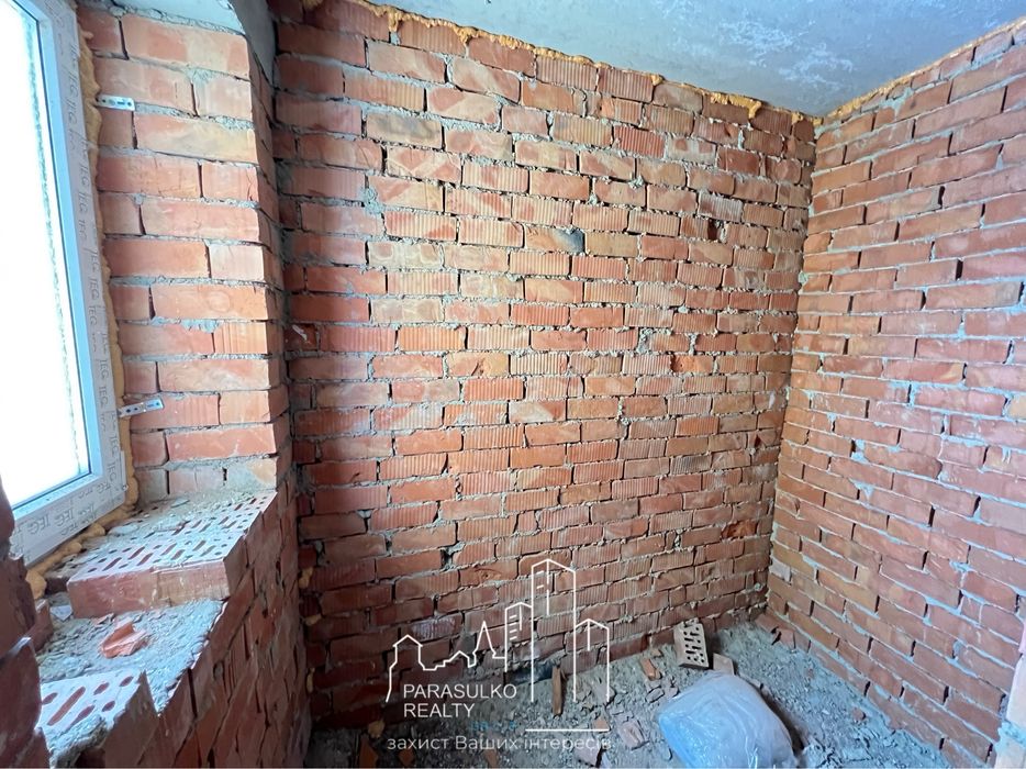 Продам 2-кімнатну квартиру в новому будинку!