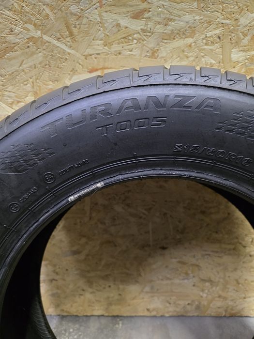 Komplet opon letnich 215/60R16 95V Bridgestone Turanza T005