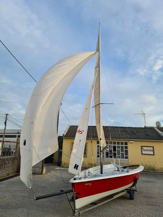 barco vela ligeira Laser Bahia Vago Pico Bug Stratos Dart 16 e Vortex