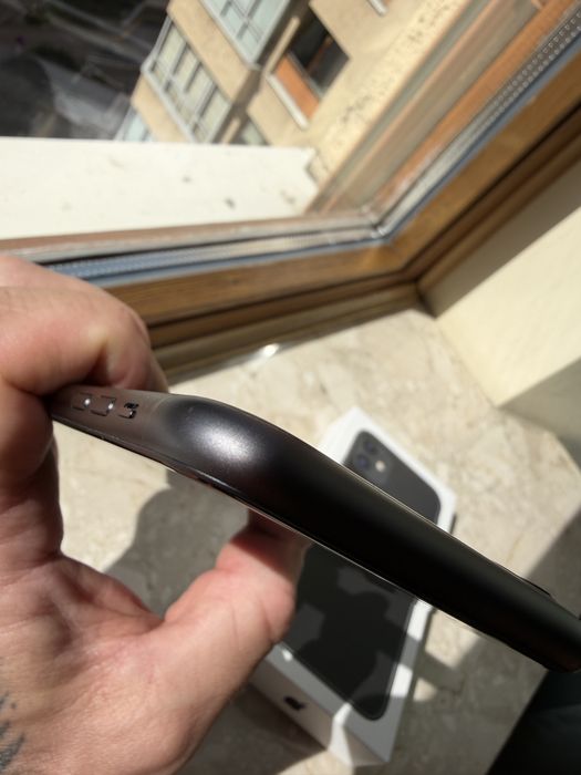 Iphone 11 64 GB czarny bez gwarancji
