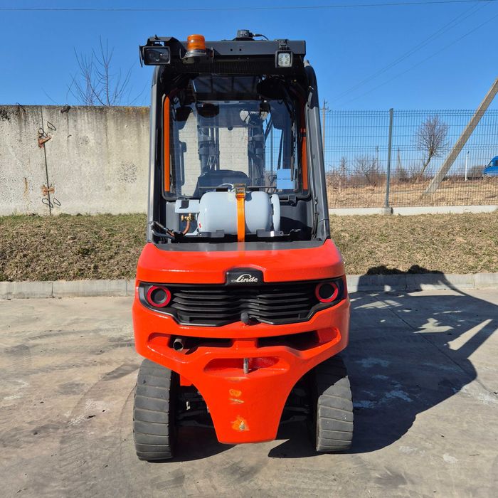 Навантажувач LINDE H35T 2020 рік 3,5 тон