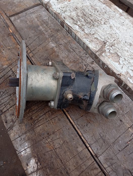Продам  гідромотор 703061