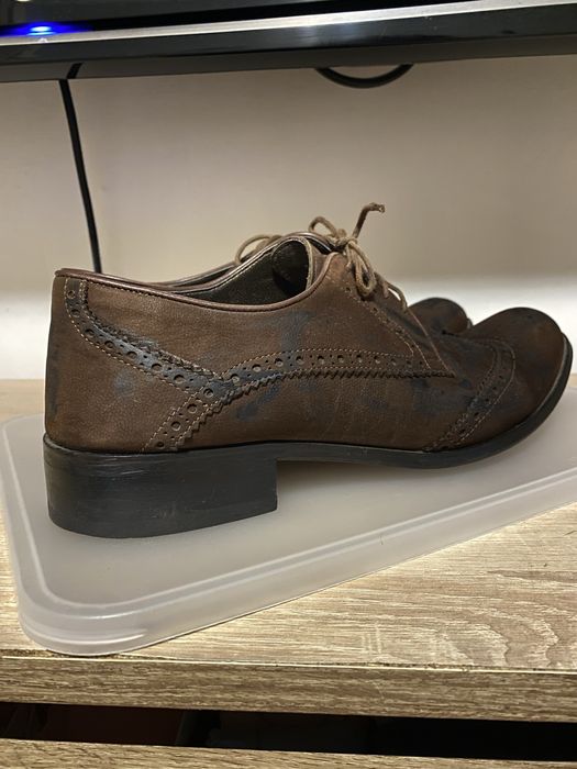 Туфлі натуральна шкіра 42р