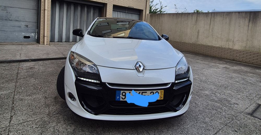 RENAULT MEGANE-COUPE 1.5 dci Dynamique s