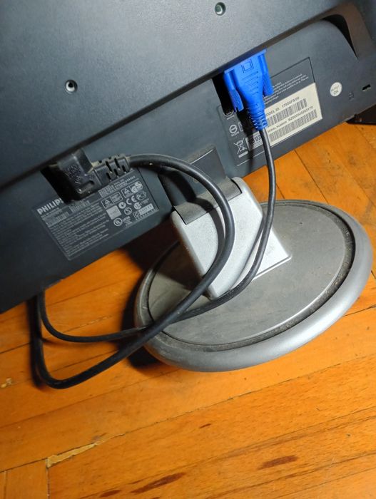 Монитор фоилипс рабочий