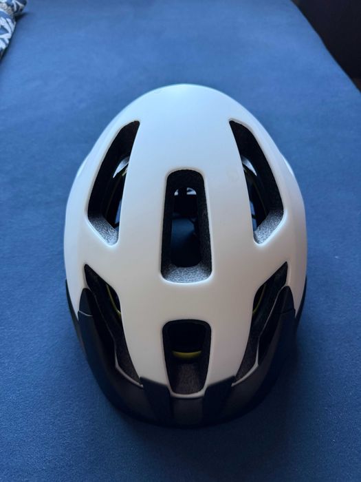 Kask rowerowy Trek Solstice Mips