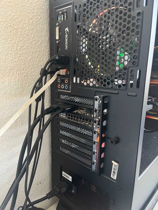 PC Gaming Ryzen 7 2700X | GTX 1660 Super | 16GB RAM