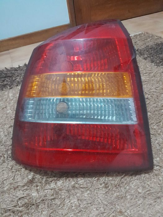 Farolim traseiro esquerdo Opel Astra G