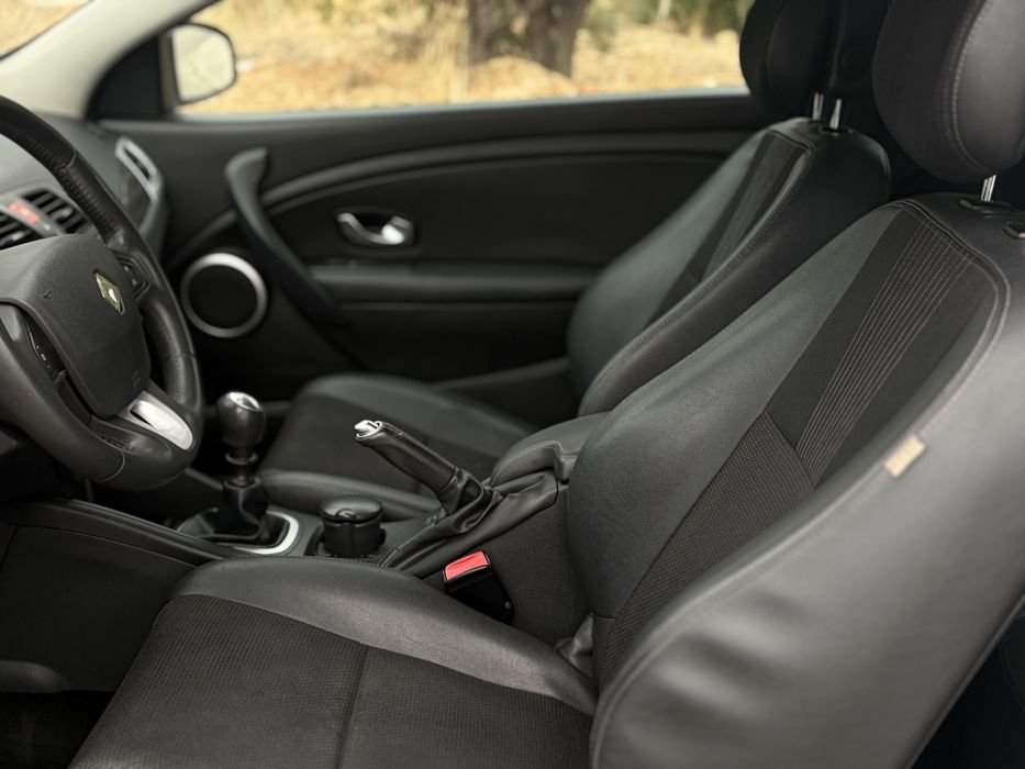 Renault Megane Coupe 1.5DCI 110cv Dynamique S Nacional em estado Irrepreensível como Novo