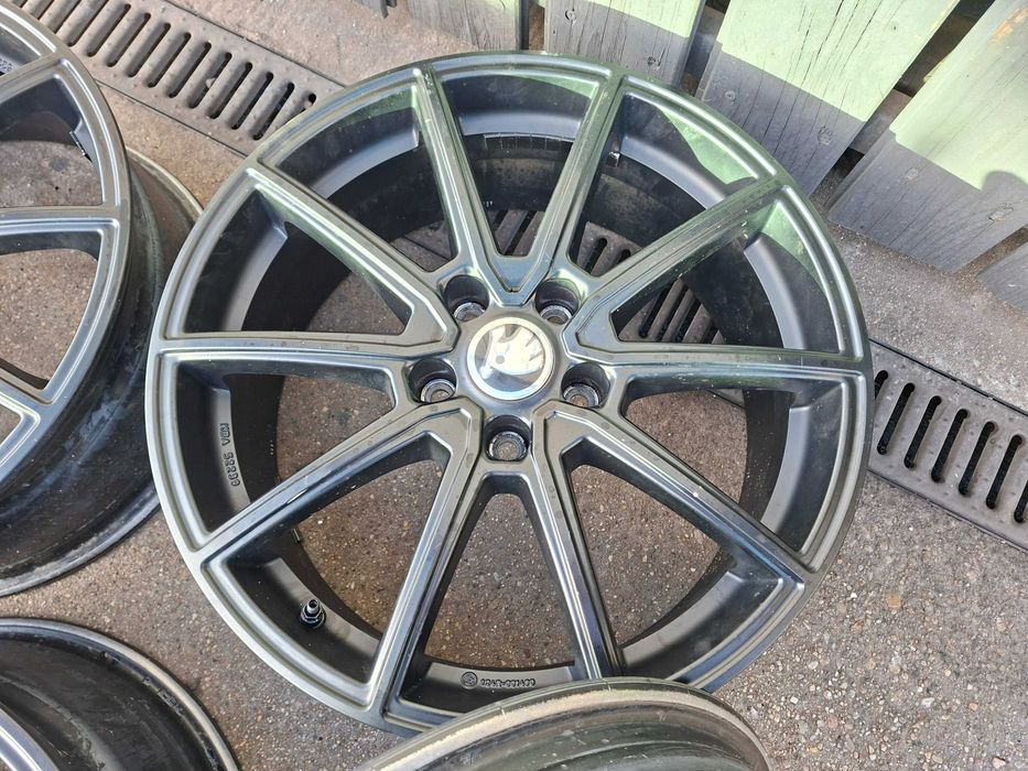 [A64] ALUFELGI 18'' 5x112 SKODA Octavia,SuperB,Karoq,Kodiaq,VW Passat.