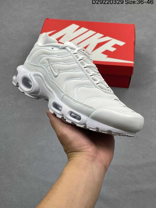 Air Max TN Plus White  R.40