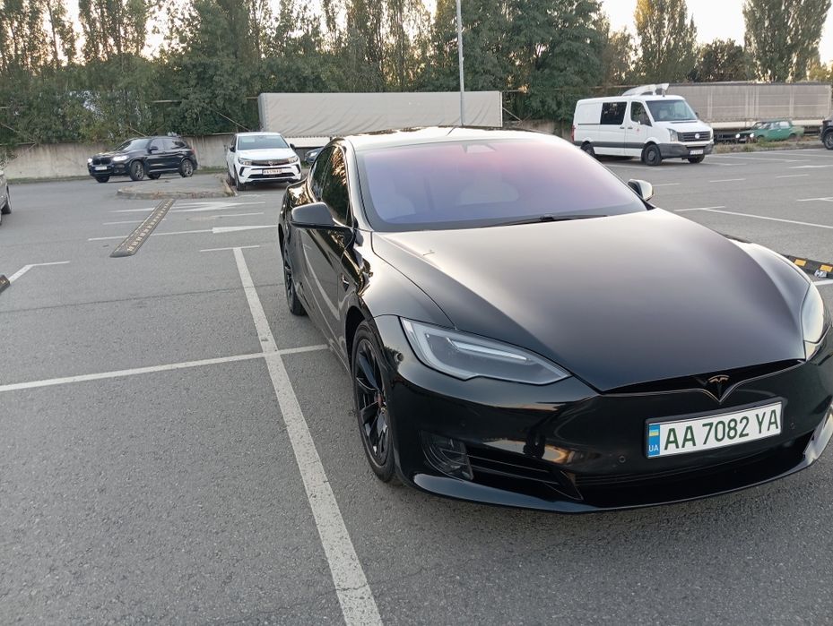 Tesla model S 2017